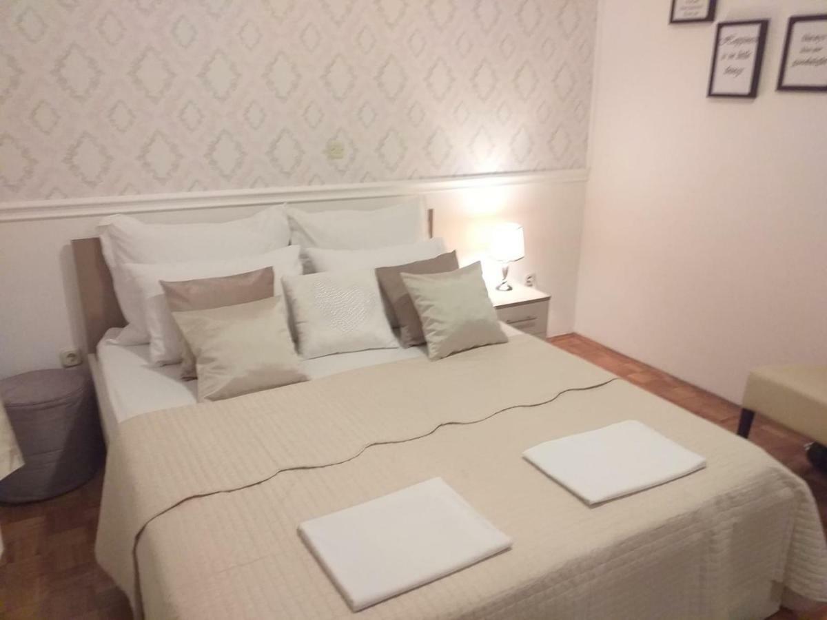 Apartman Jurilj Makarska Buitenkant foto