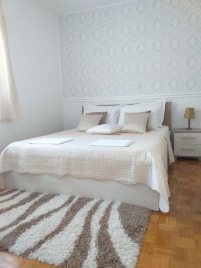 Apartman Jurilj Makarska Buitenkant foto